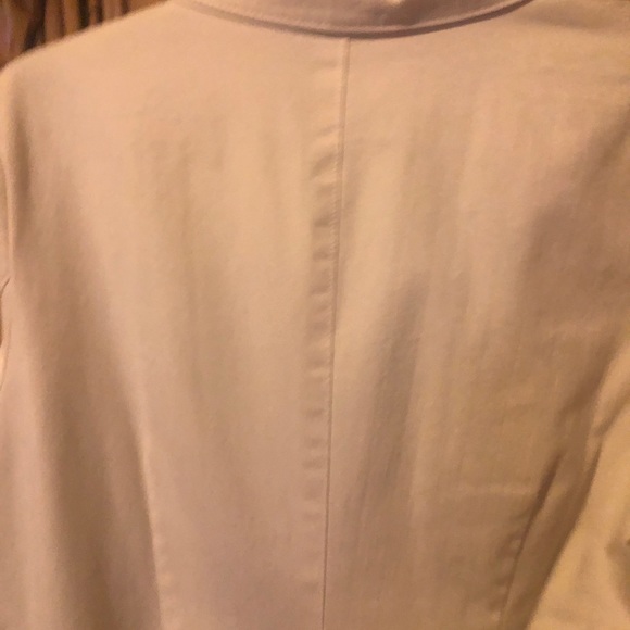 Excellent condition blazer / buttons - Picture 8 of 9